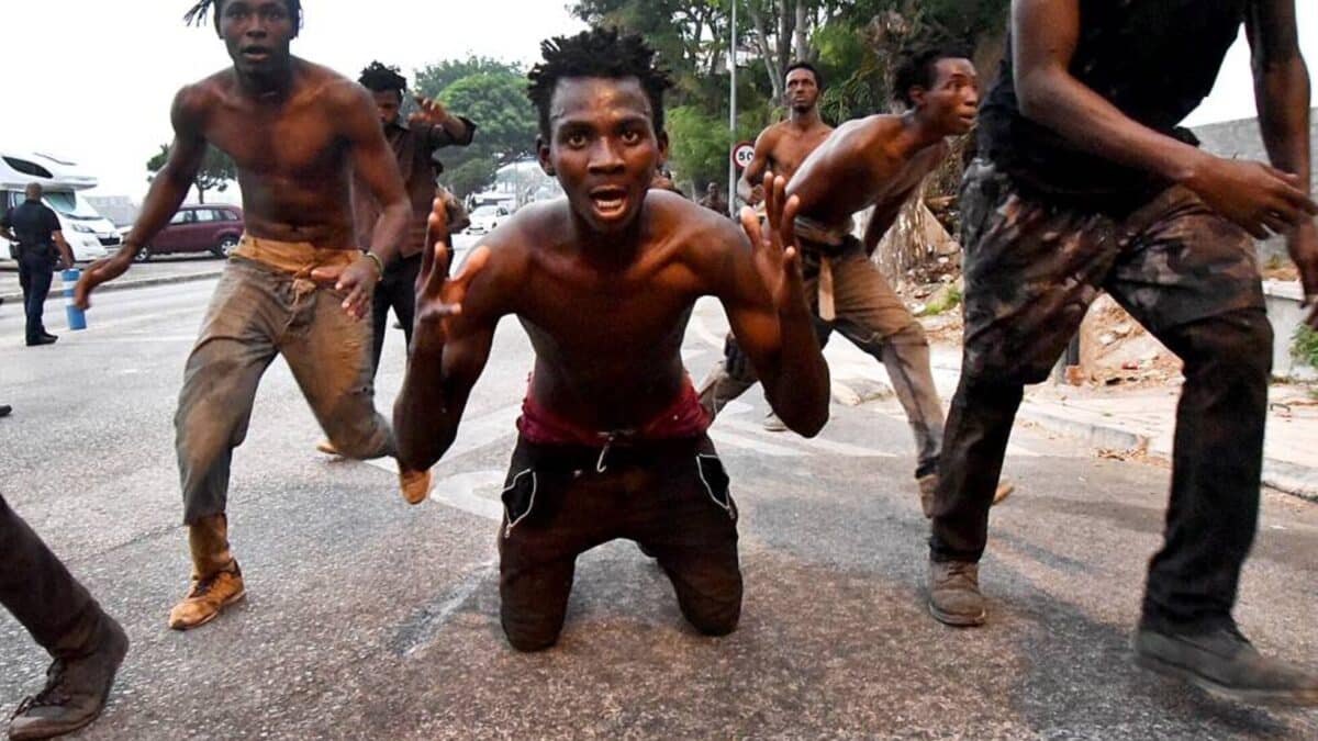 LA GRAN SUSTITUCIÓN